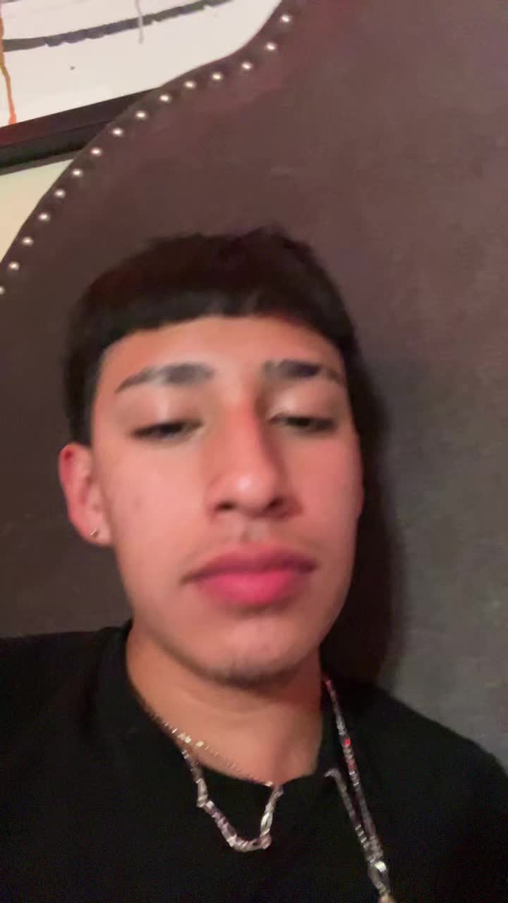 @￼