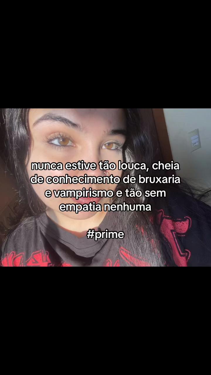 @vee ☥