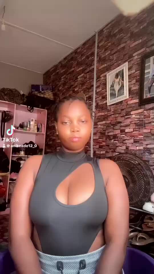 @Anikeade 🥰💕