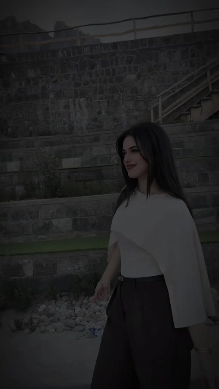 @Alina Amir Live&edits