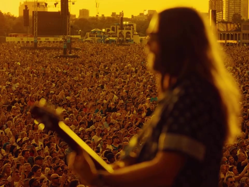 @Maroon 5