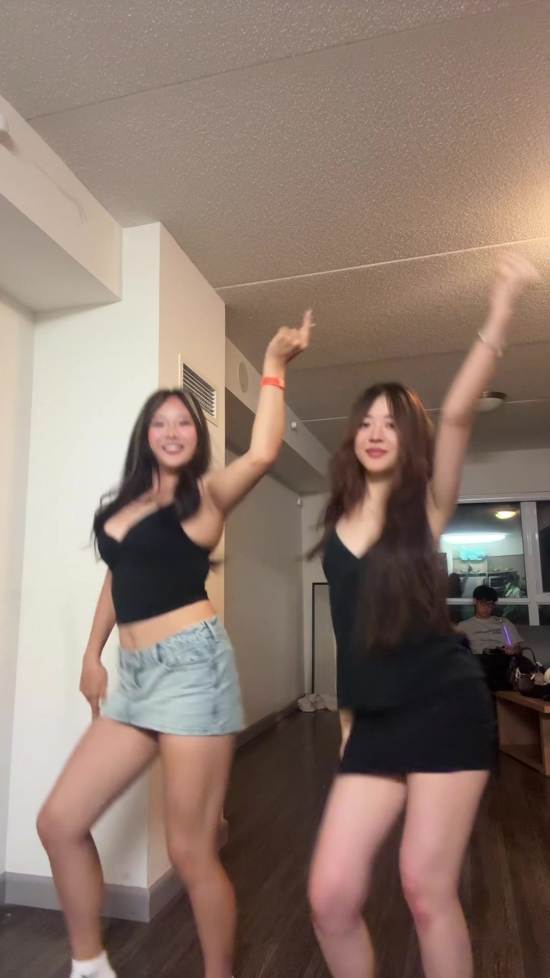 @๐๐ถ๐ฒ๐ต๐