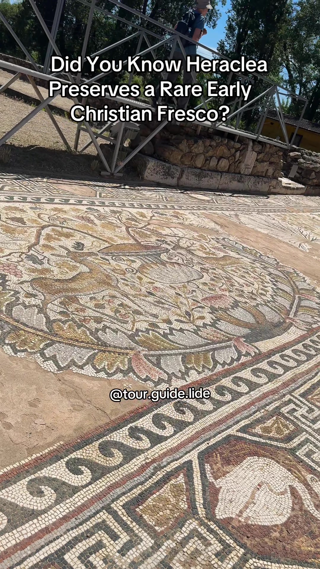 @Tour Guide Macedonia Lide