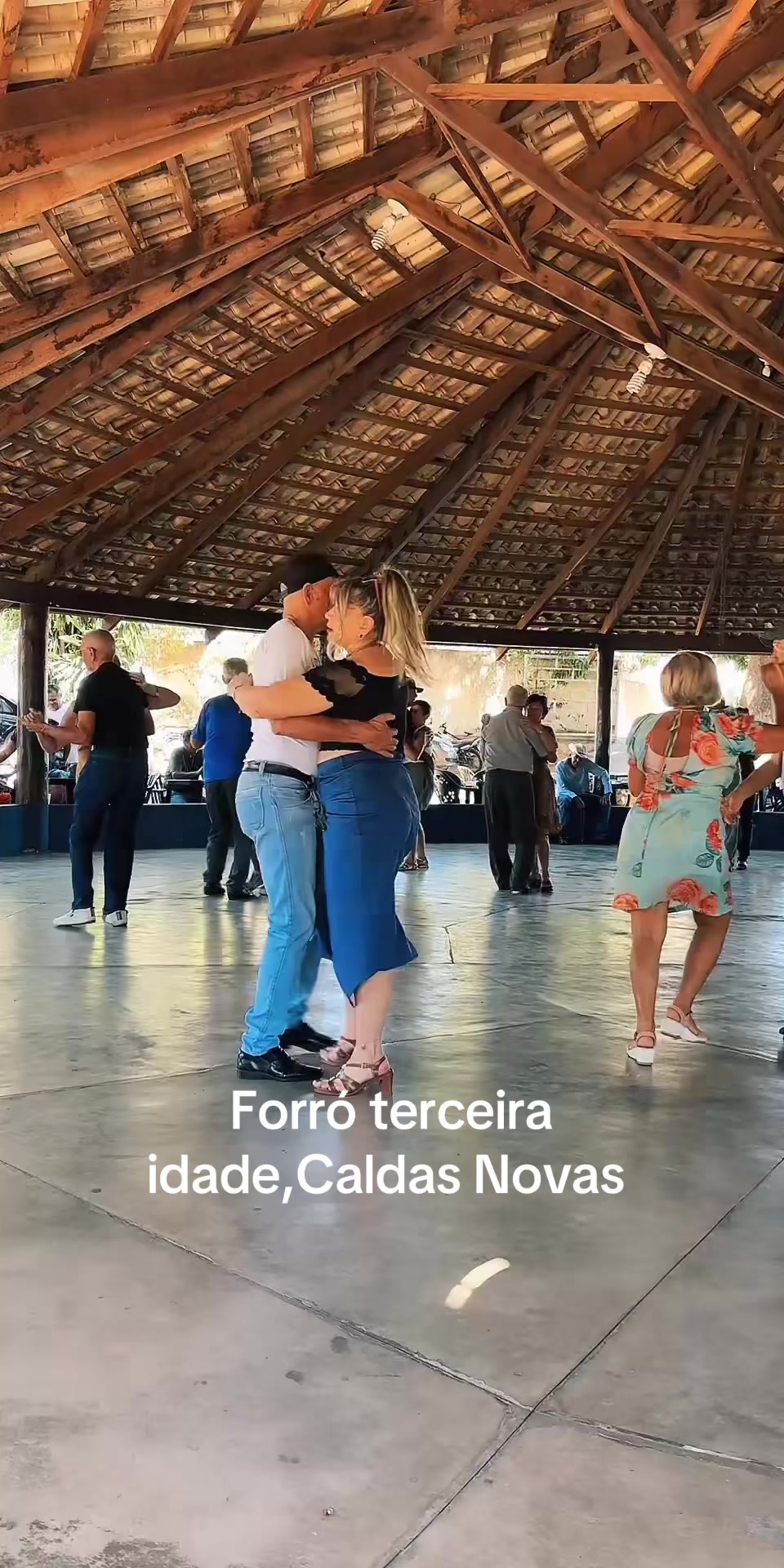 @Empresária_Angela