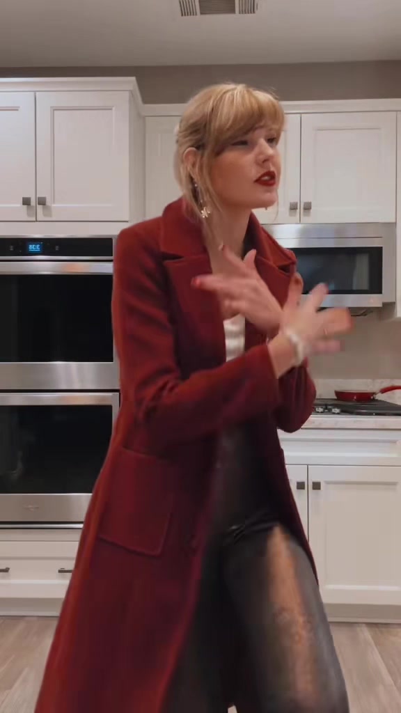 @Just Blondie