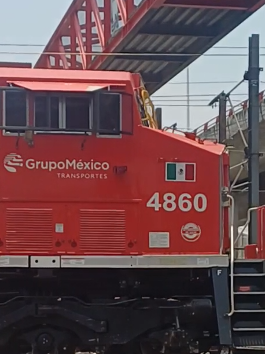 @Ferrocarriles Andy.