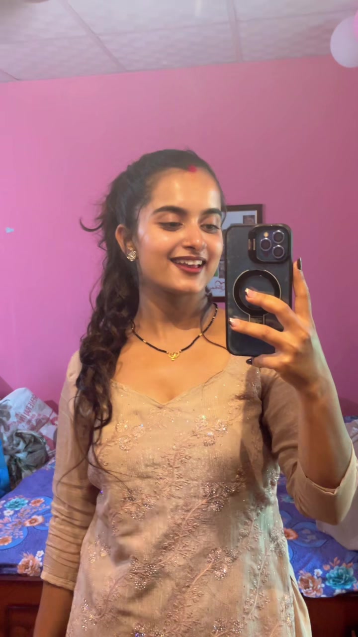 @Janu💫✨🇳🇵
