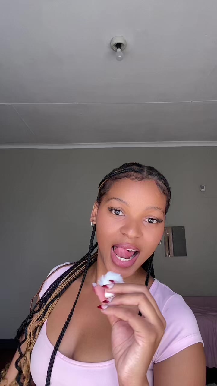 @Zekhy . 🧸
