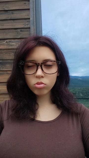 @Que★n_girl