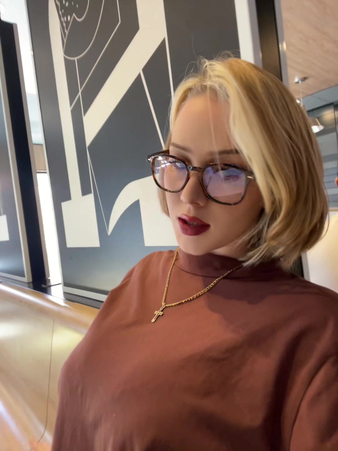 @anacruser_