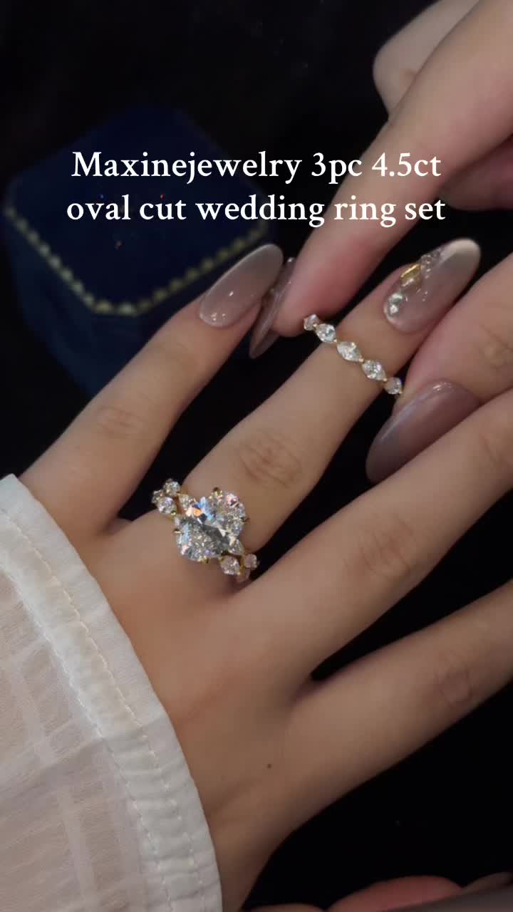 @Maxinejewelry_official