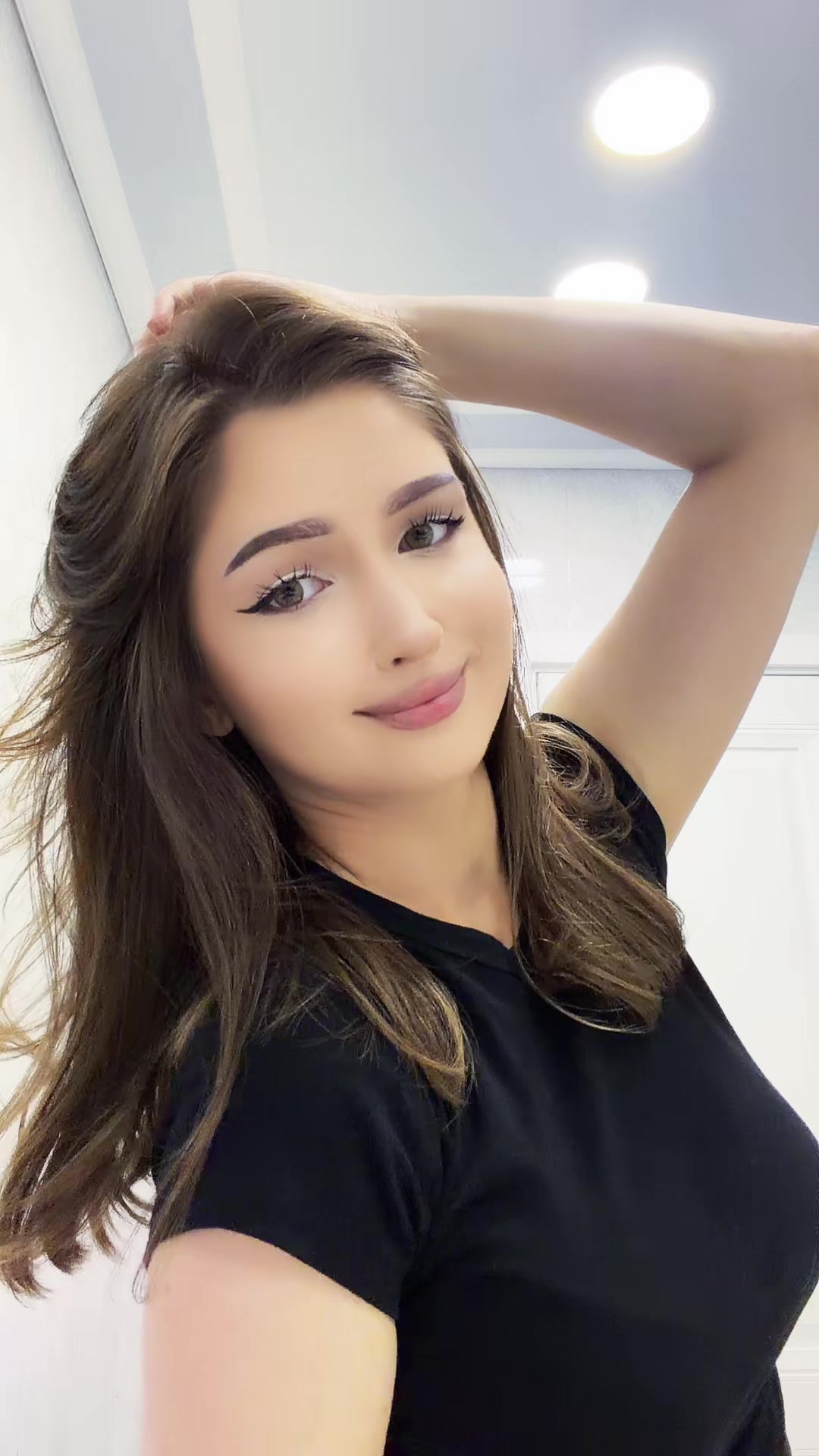 @Mukhanova_
