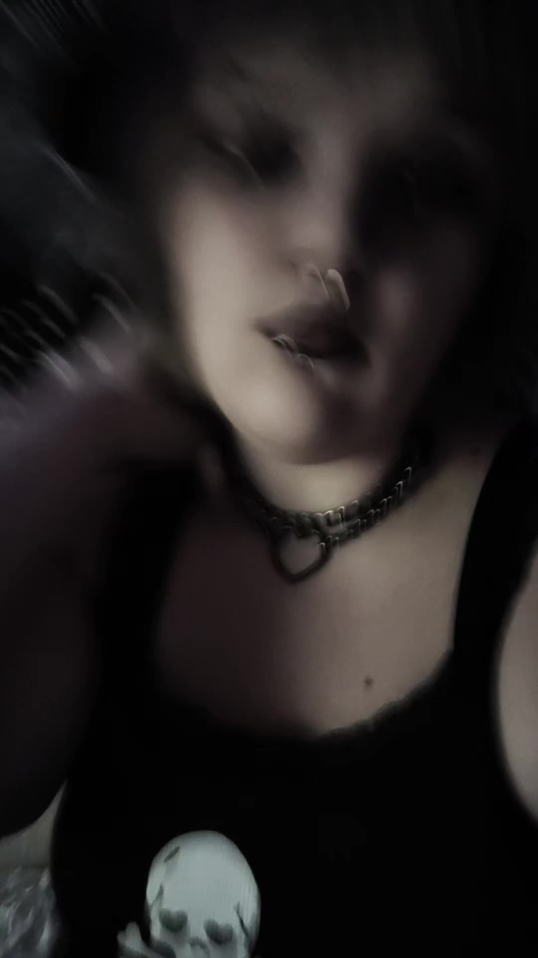 @x_livingdeadghoul_x