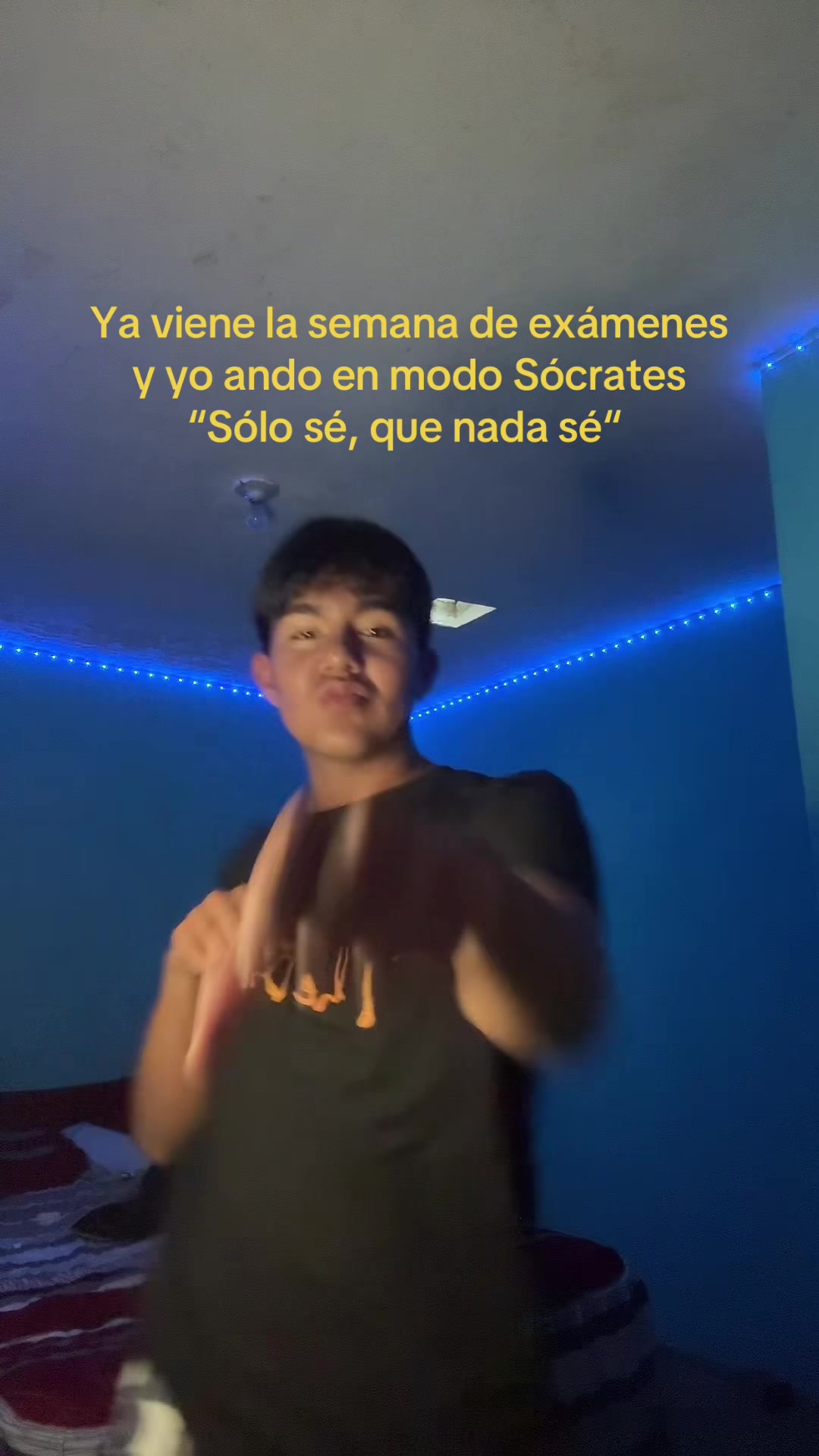 @SoyyyAlex
