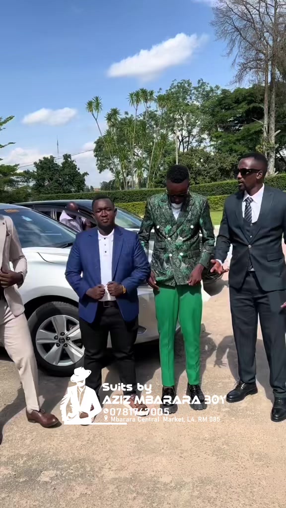 @AZIZ MBARARA BOY 🧳