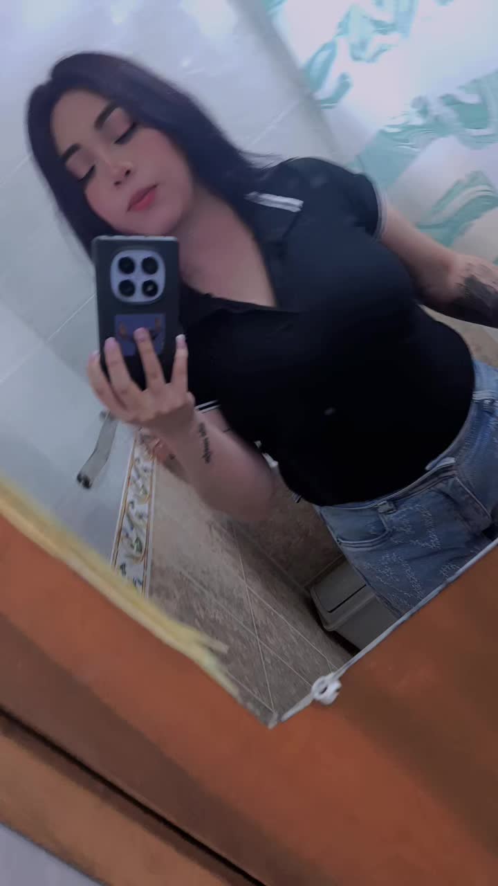 @🤩👩&zwj;👦Angie Rueda🥰👼🏻👣