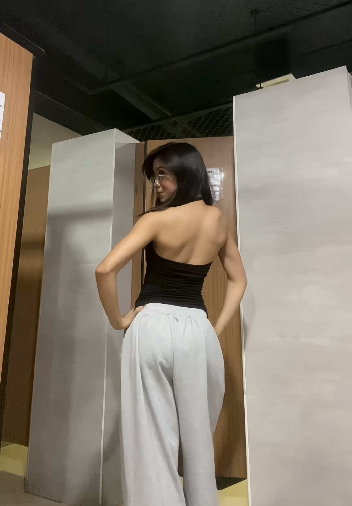 @gnelyelhsa_