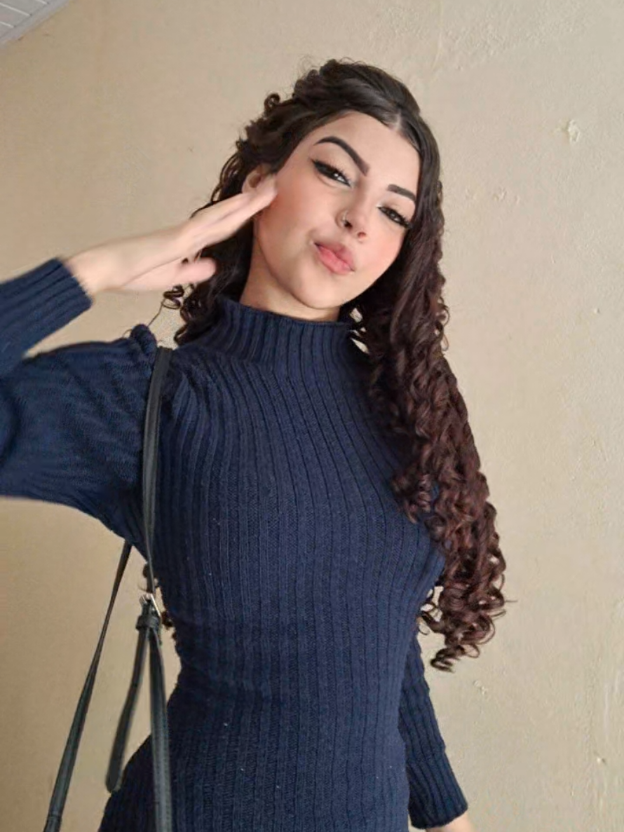 @✰𝐋𝐚𝐧𝐚'𝐬 𝐯𝐞𝐫𝐬𝐢𝐨𝐧✰