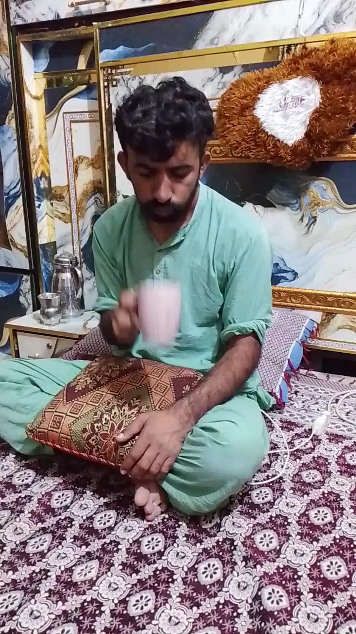 @𝑏̮̑𝑎̮̑y𝑑̮̑iii 𝐶̮̑heena