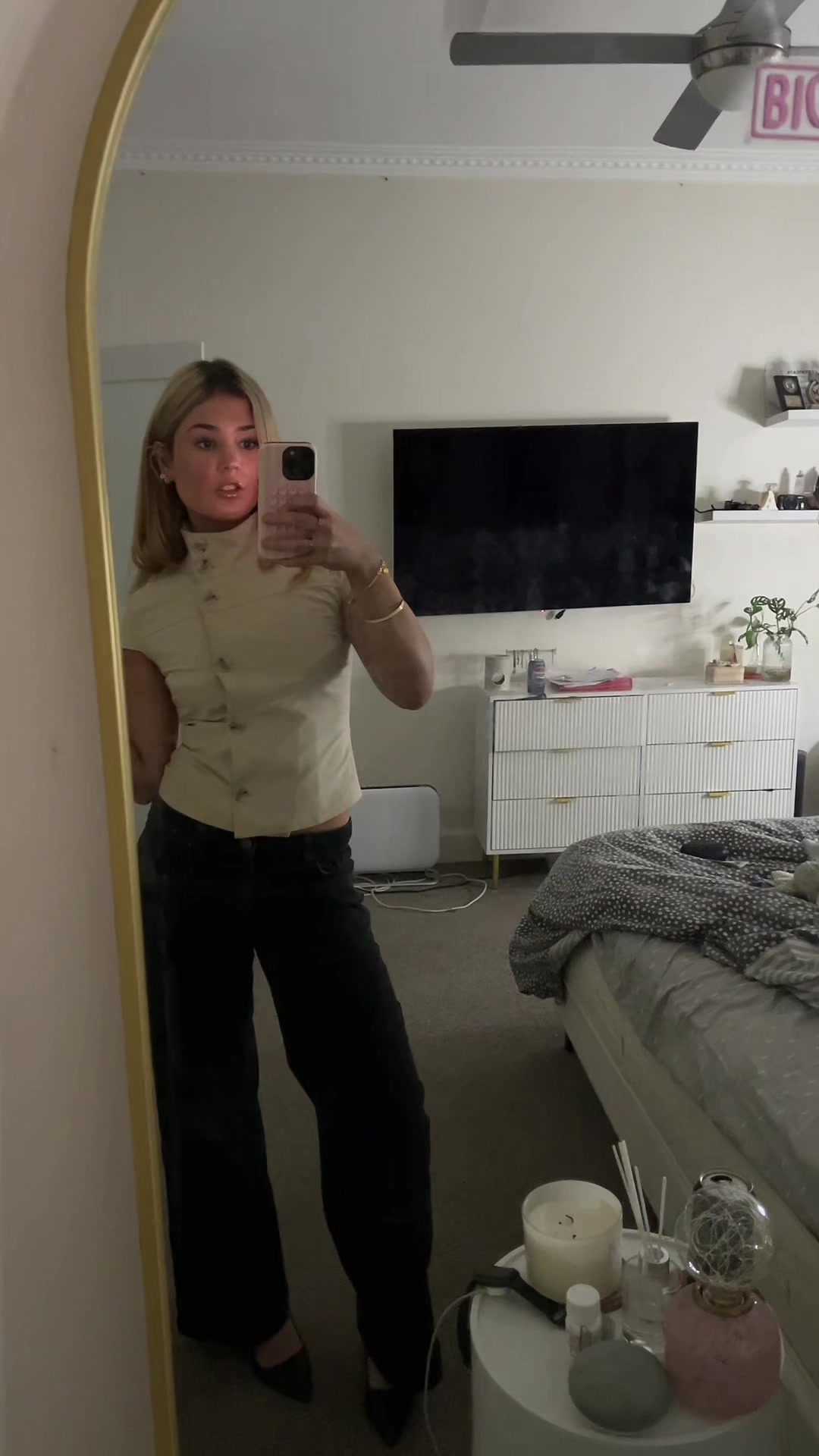 @ayshaax2
