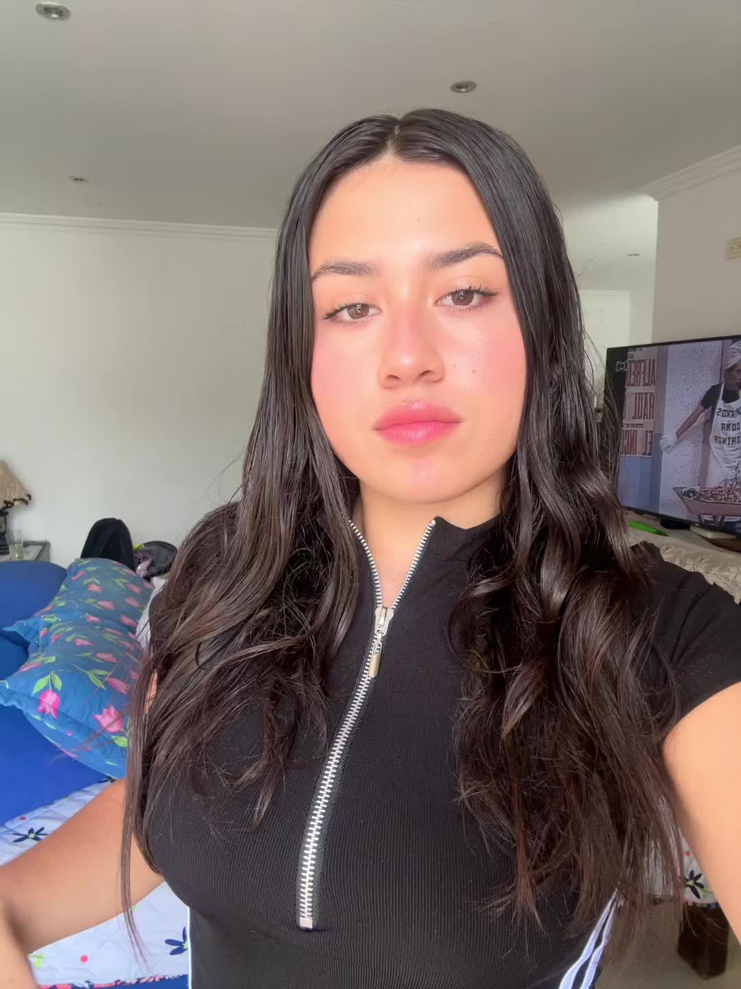 @valen🧚🏻&zwj;♀️