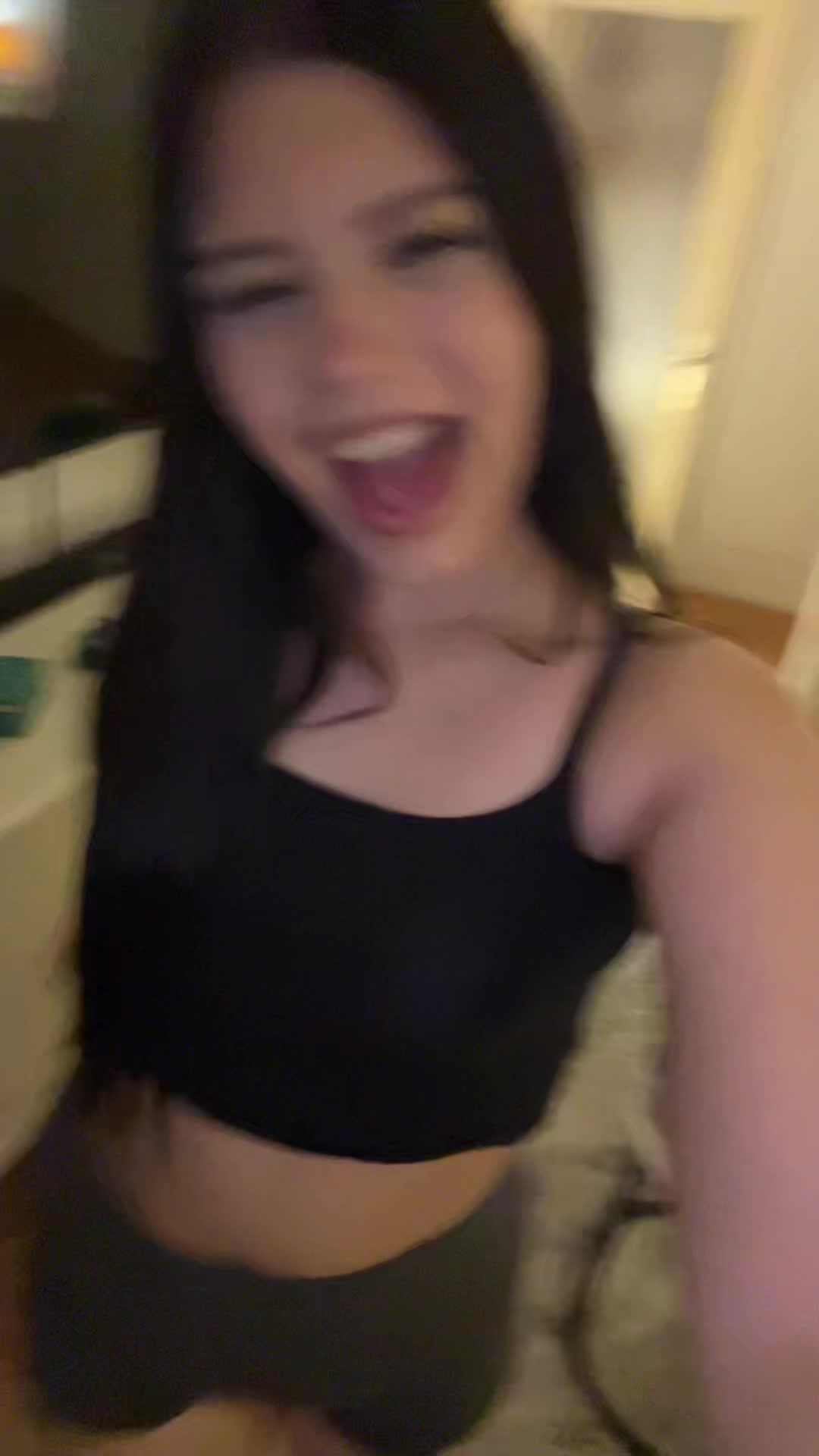 @kojaelena_