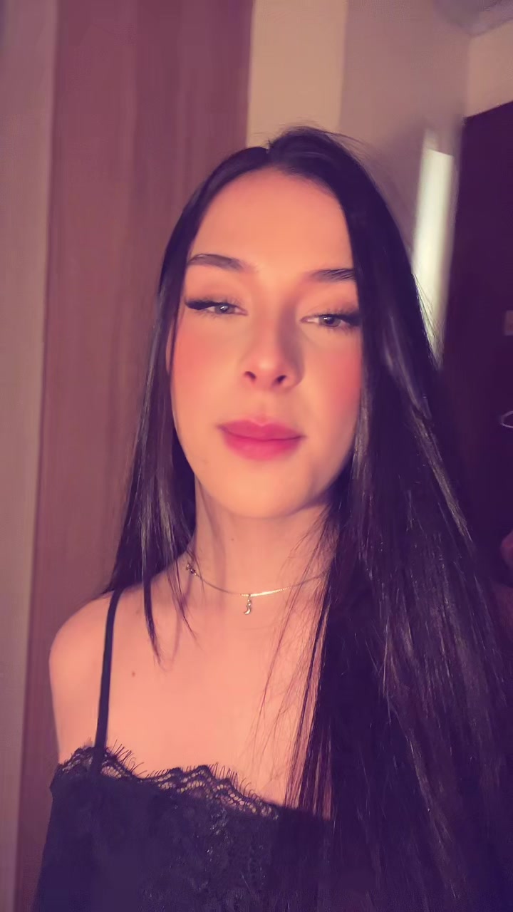 @Millena Constantino 🇧🇬