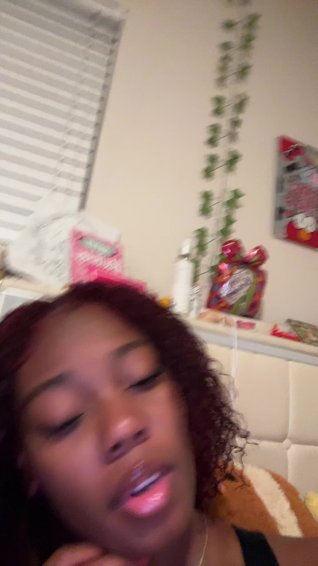 @Fefe🌺