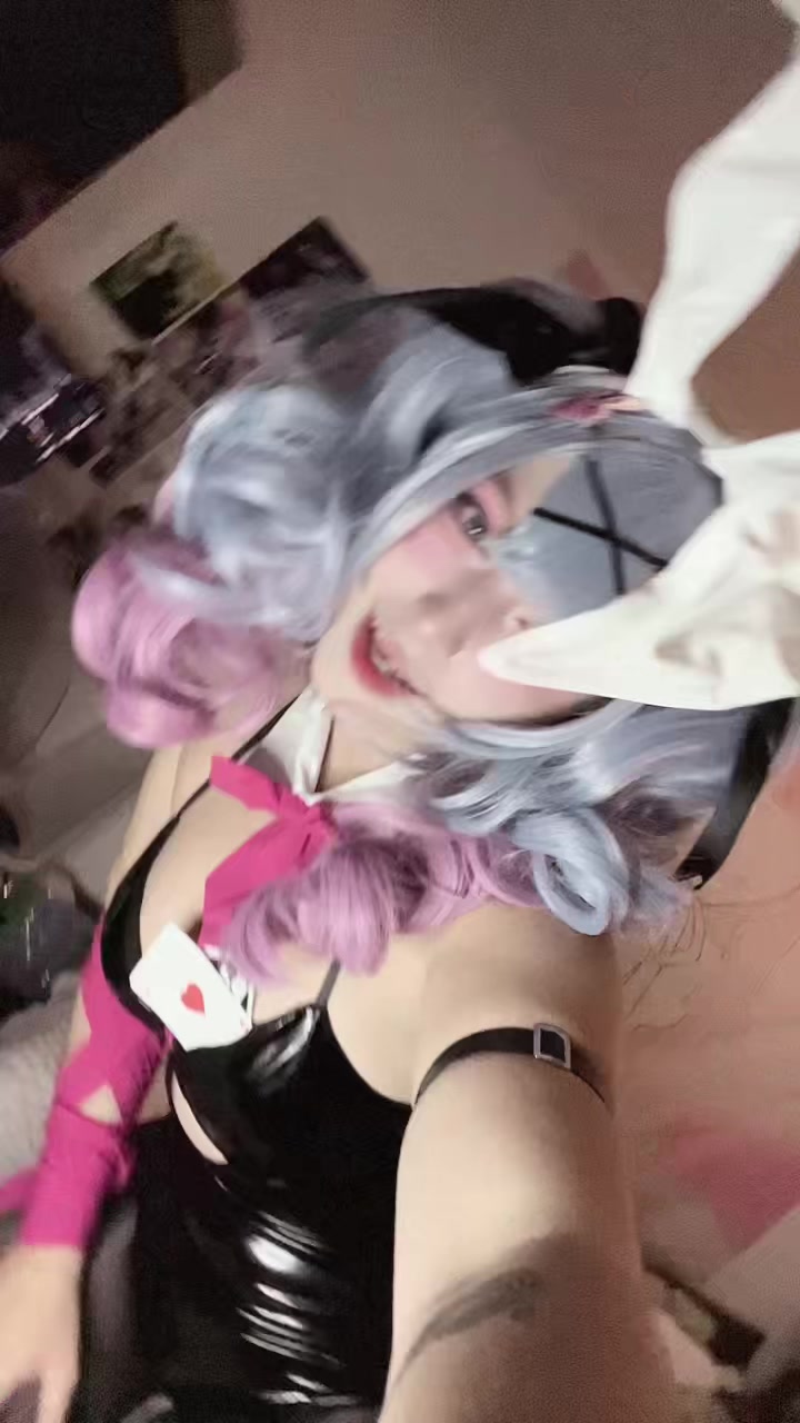 @.˚ *꒰ঌ Shuu ໒꒱ * ˚.
