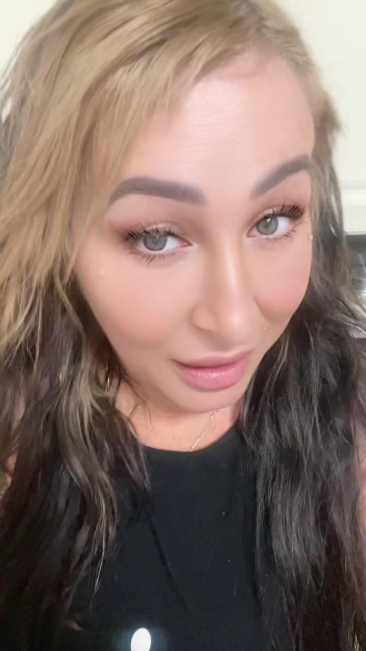 @Italiangirl🇮🇹native🇨🇦🇨🇦