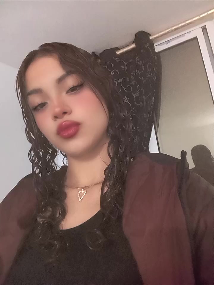 @Dhïbã 🖤👄