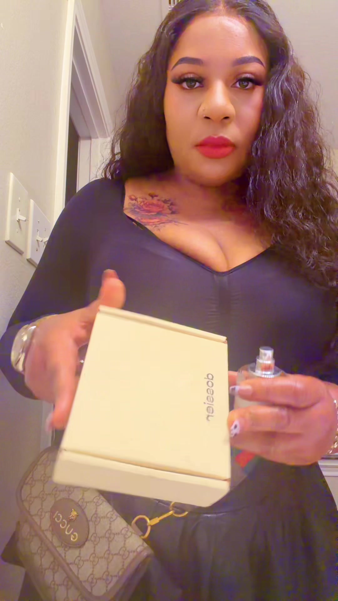 @LolaTokfinds