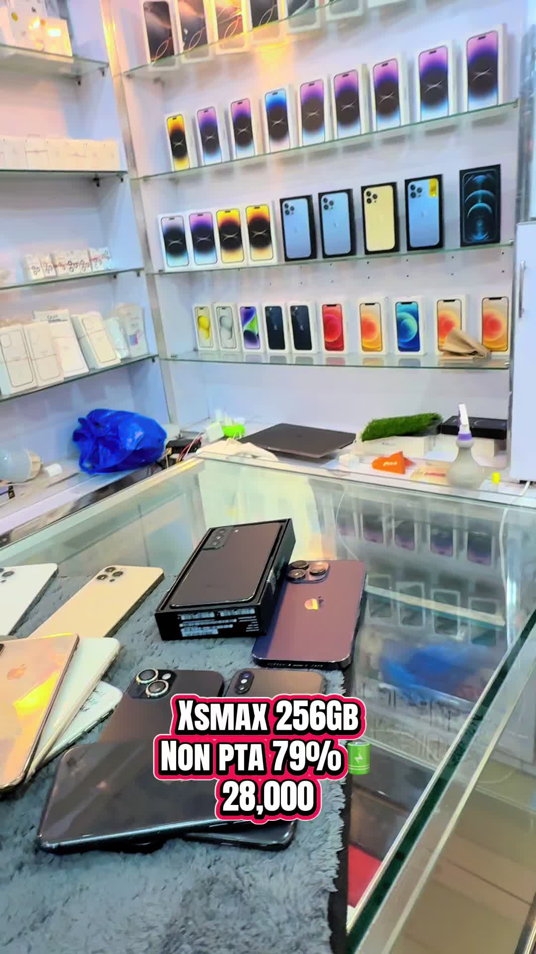 @Apple Outlet Okara