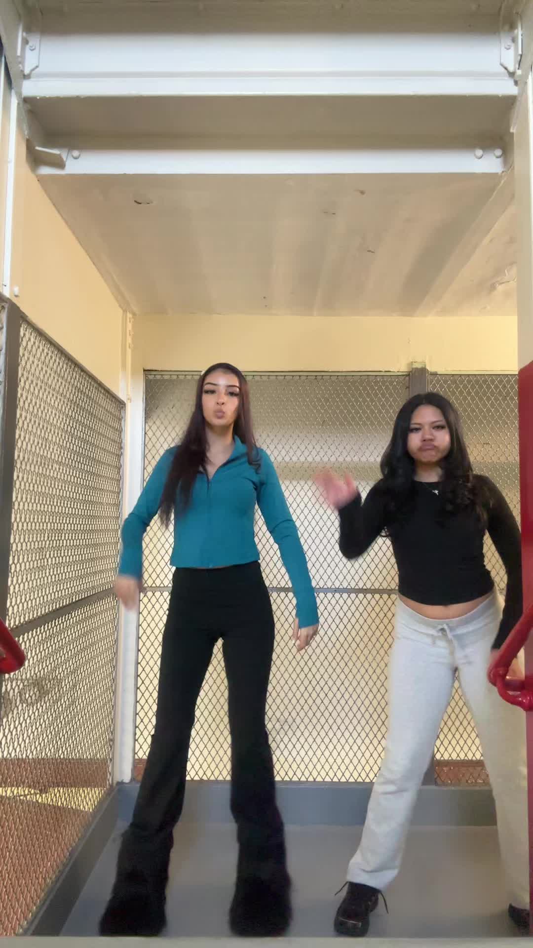 @rosebelletickle