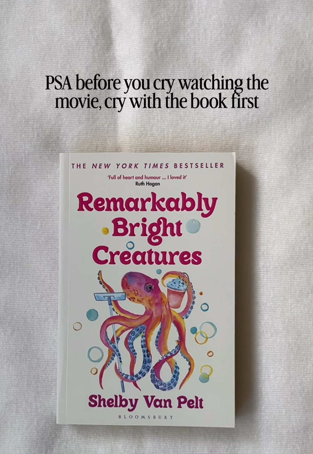 @DefinitelyBooks
