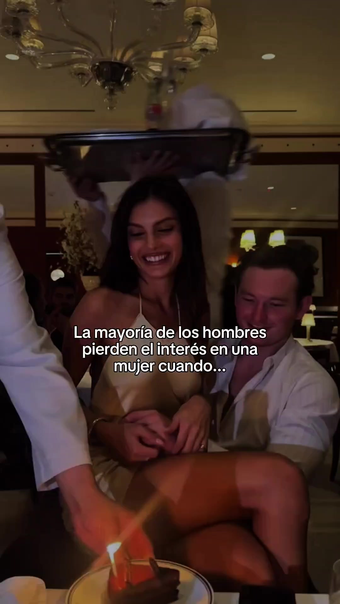 @Mujer Femenina