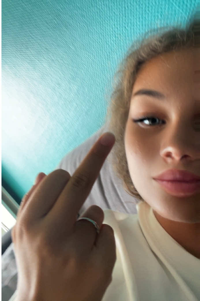 @vavanne