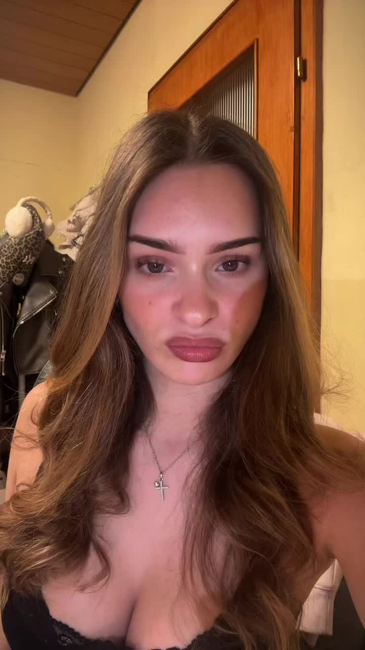 @𝔖𝔥𝔦𝔳𝔞 𝔐𝔞𝔯𝔶 𝔍𝔞𝔫𝔢