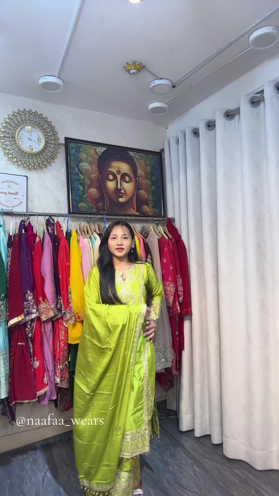 @NAAFAA CLOTHING STORE