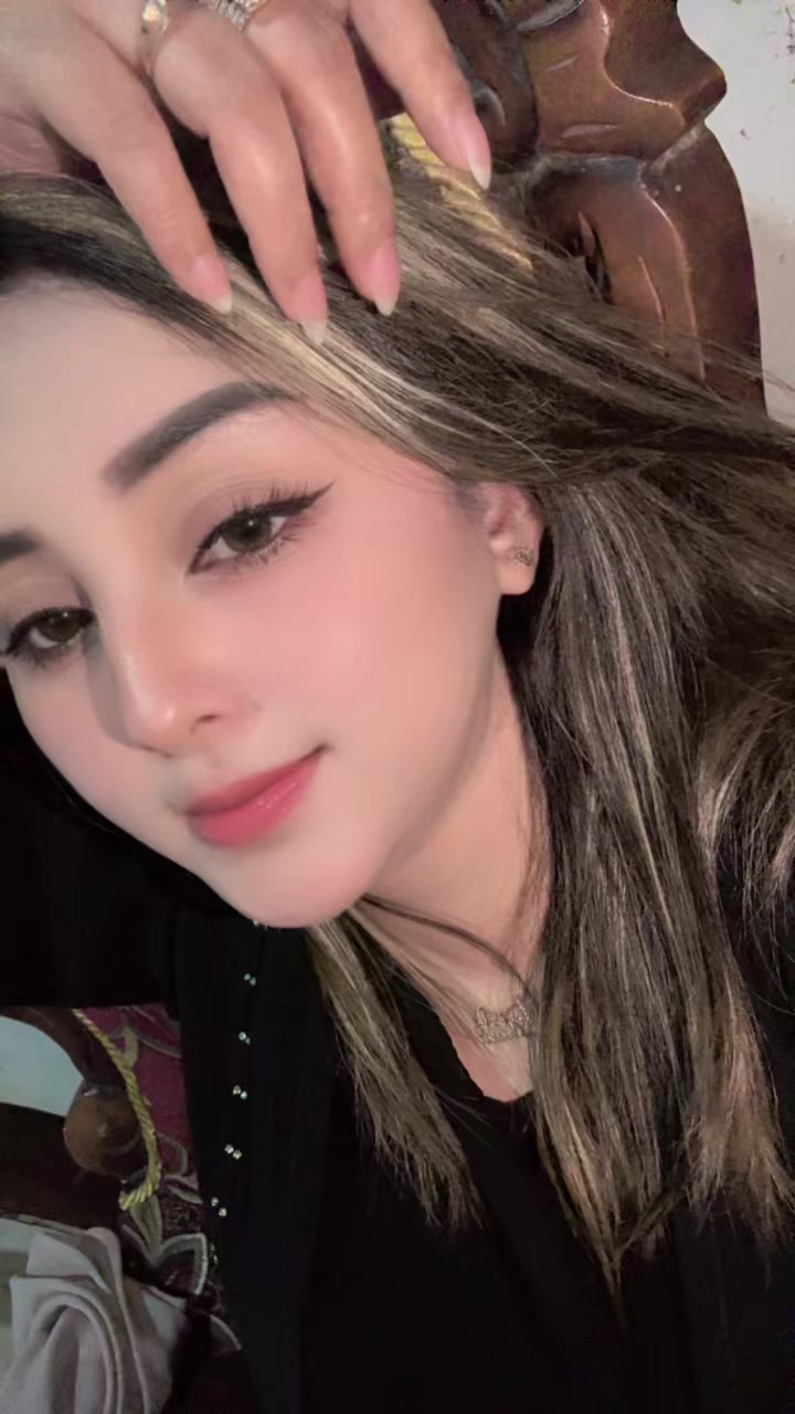 @Ipah_Angel_Dhikandani
