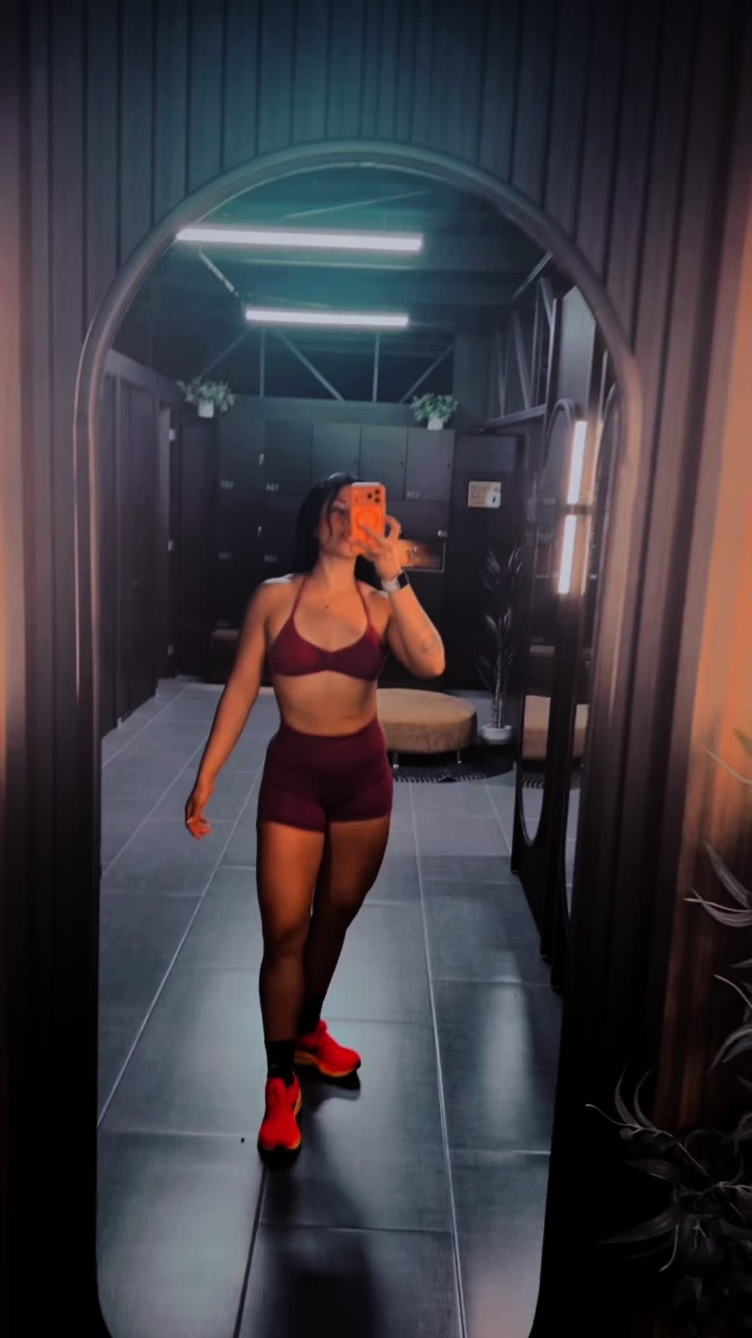 @Angelica Rubi A