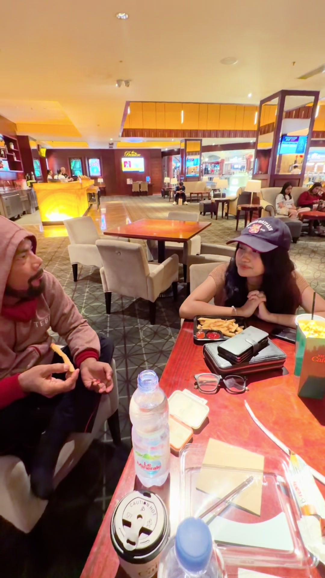 @Tuan & NyonyaVanzaith