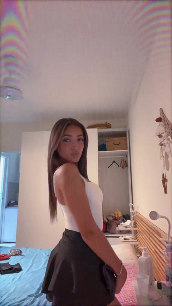 @👸🏽