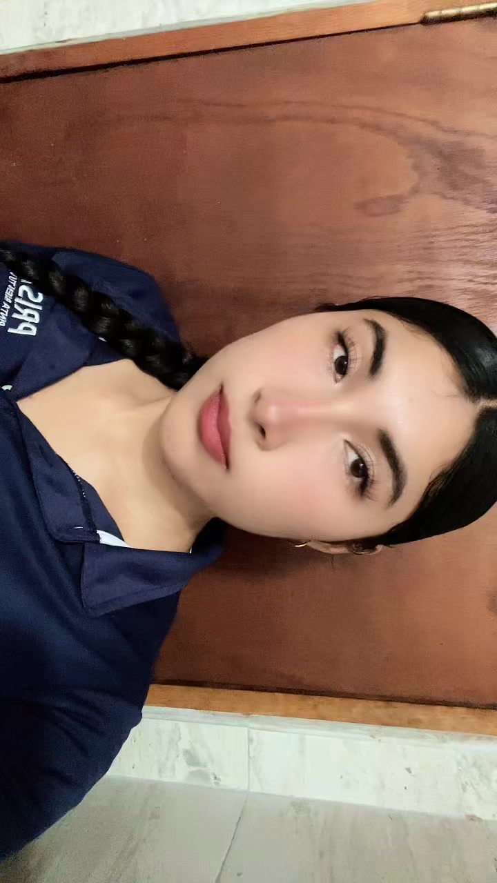 @Ruth Sisneroz