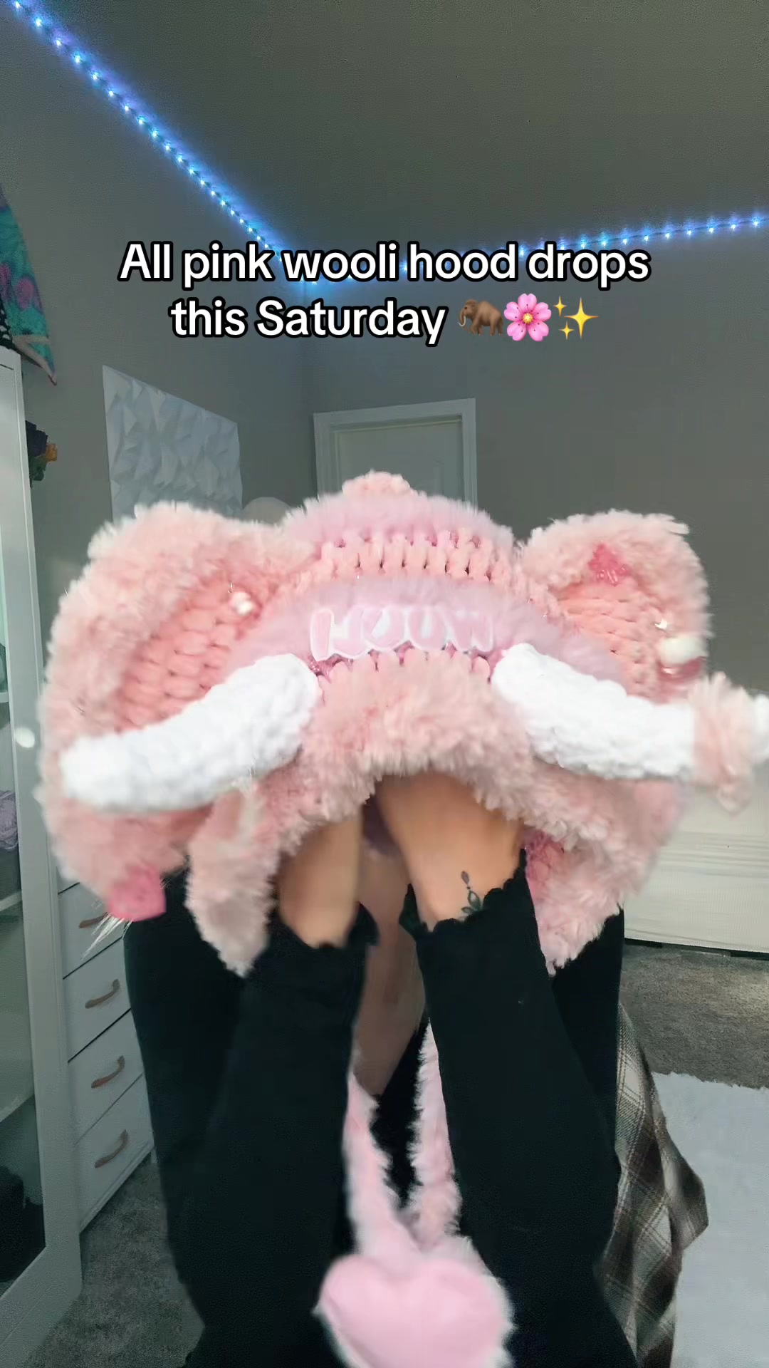 @LunarLeafThreads