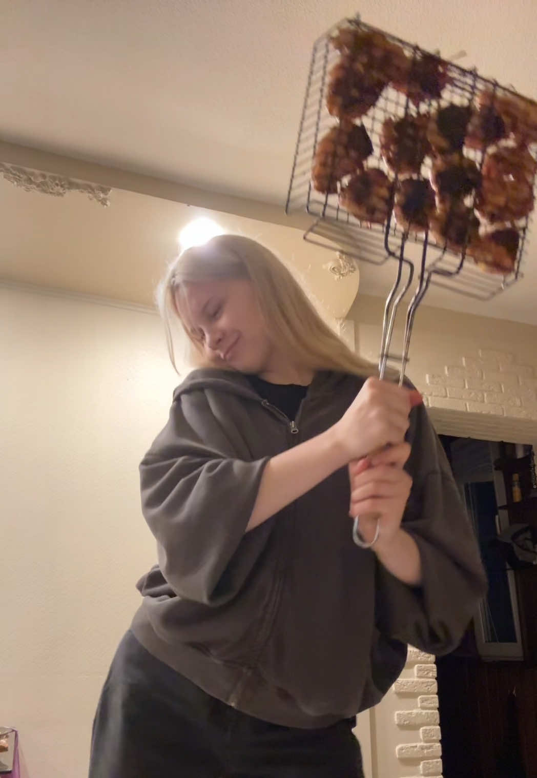 @MamaEva