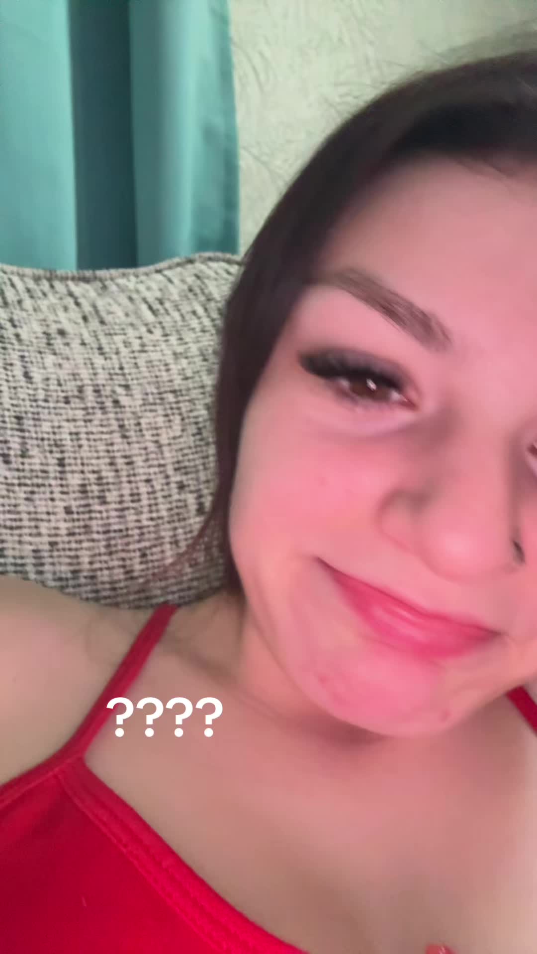 @👻