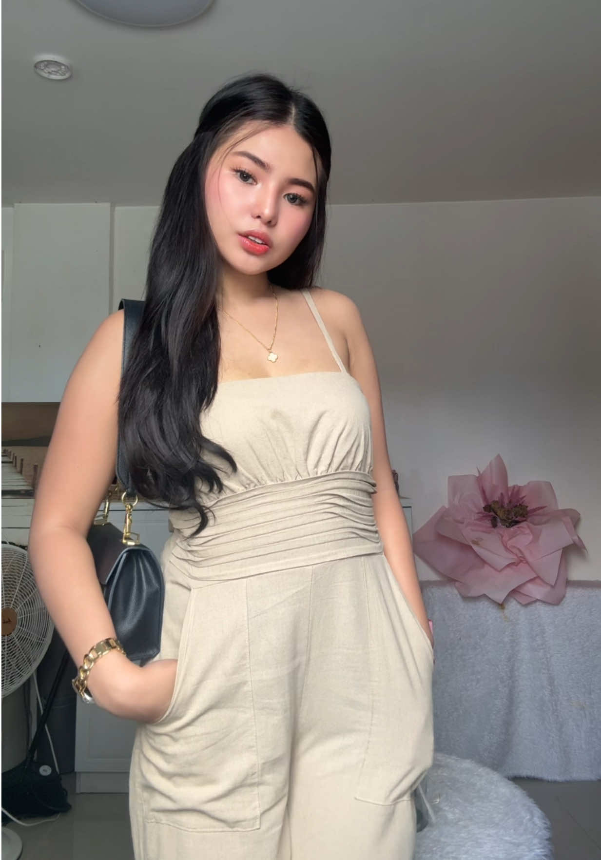 @Ella Ang