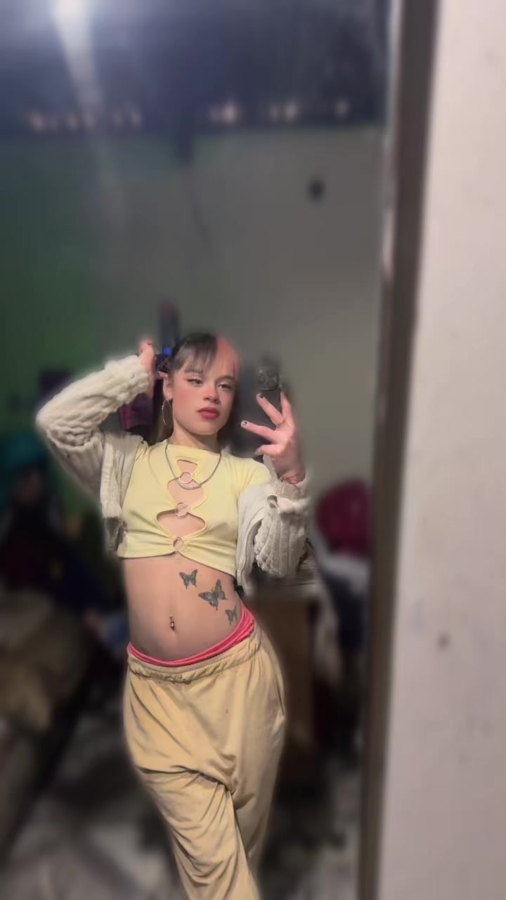 @nikki_juliet_