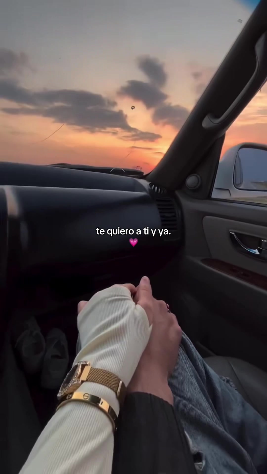 @𝙁𝙍𝘼𝙎𝙀𝙎🧃